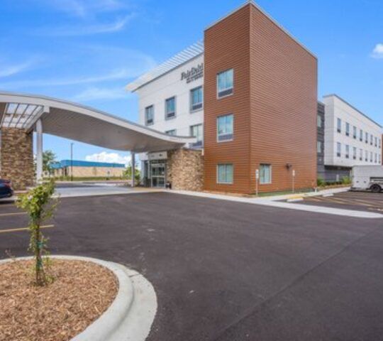 Fairfield Inn & Suites by Marriott Whitewater